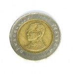 บริการตู้ซักผ้าหยอดเหรียญเป็นอาชีพเสริมของแม่บ้าน